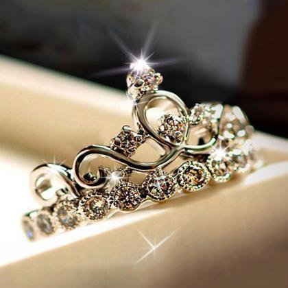 High Quality Crown With Crystal 925 Sterling..