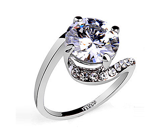High Quality Graceful Ous Crystal Zircon Diamond Ring